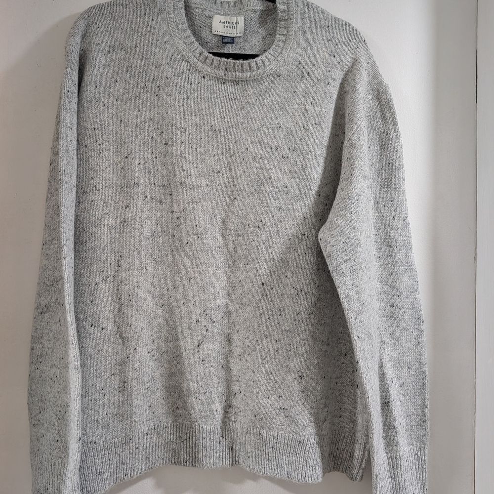 American Eagle Outfitters Speckled Gray Crewneck Sweater